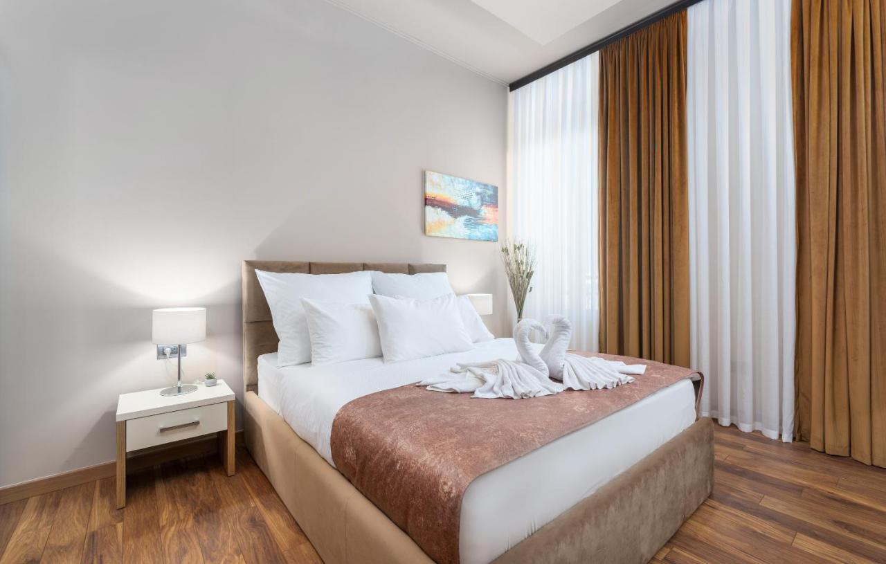 Hotel Dua Residence ポレッチ エクステリア 写真