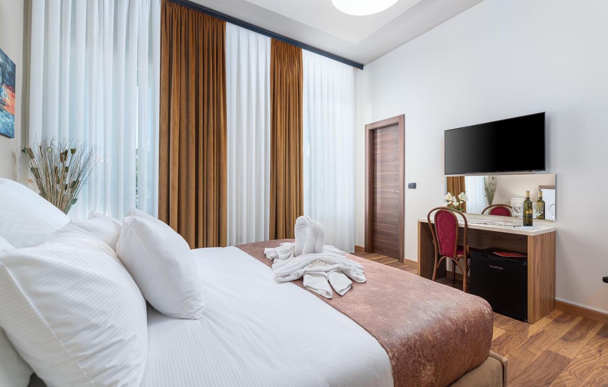 Hotel Dua Residence ポレッチ エクステリア 写真