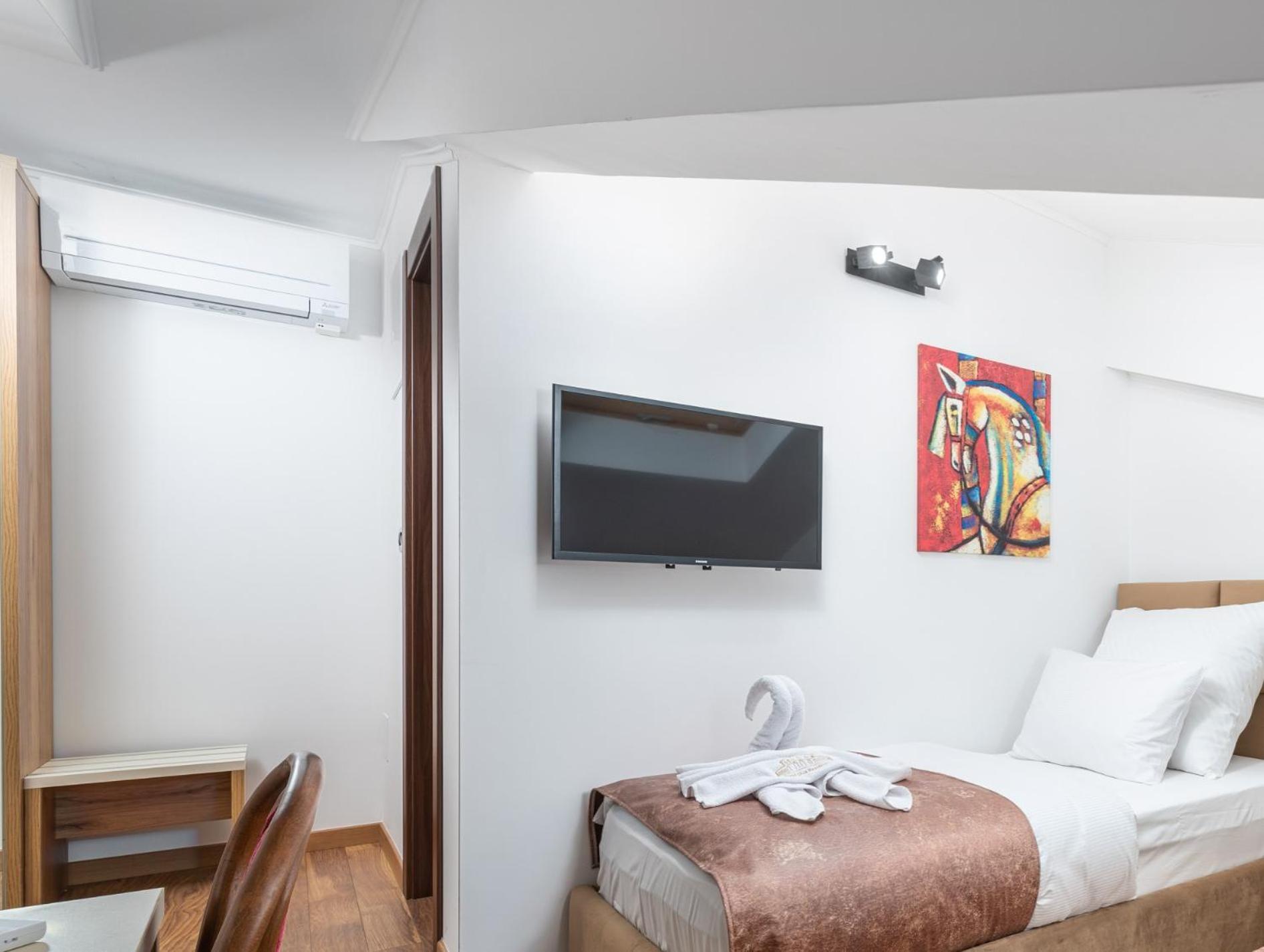 Hotel Dua Residence ポレッチ エクステリア 写真