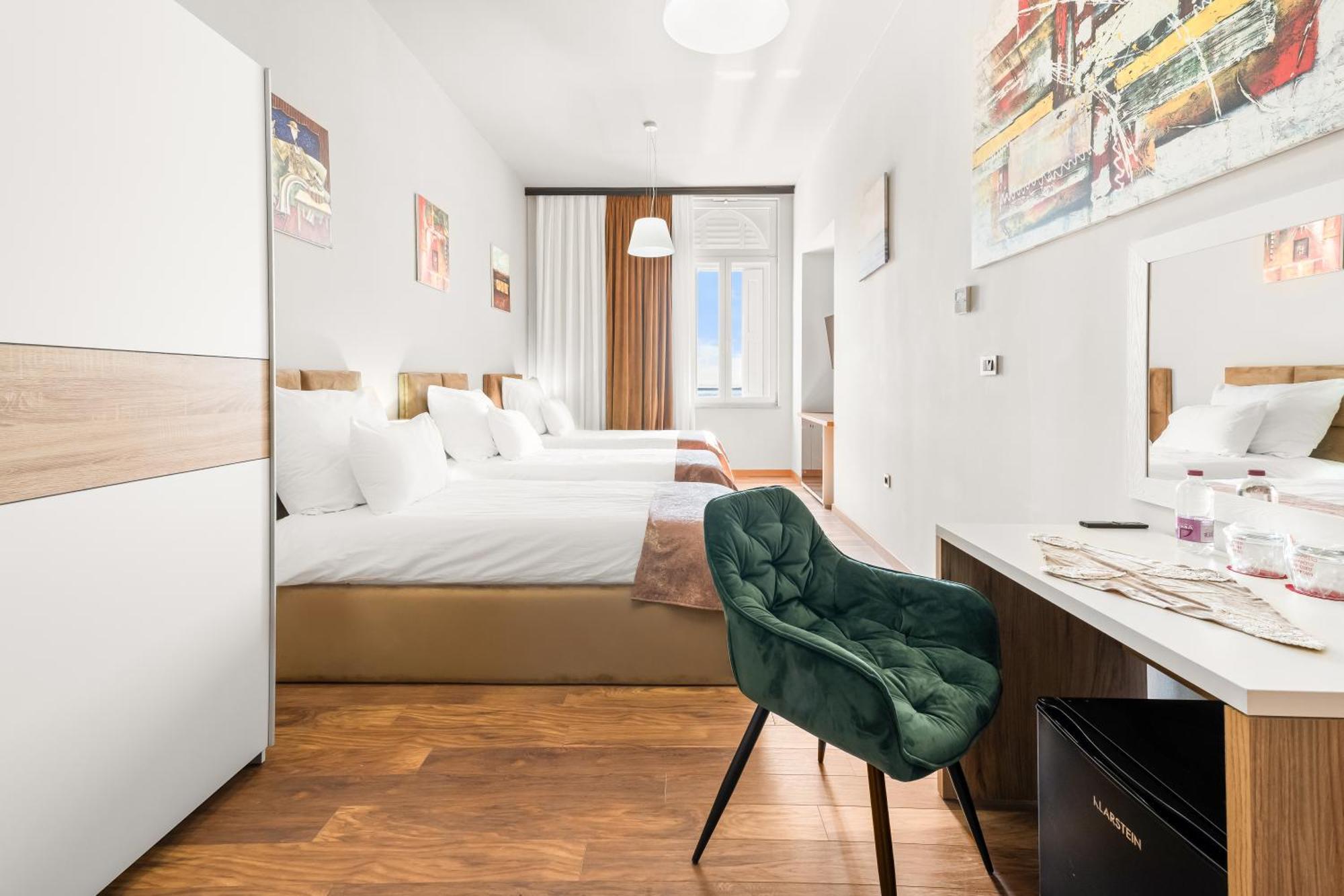 Hotel Dua Residence ポレッチ エクステリア 写真